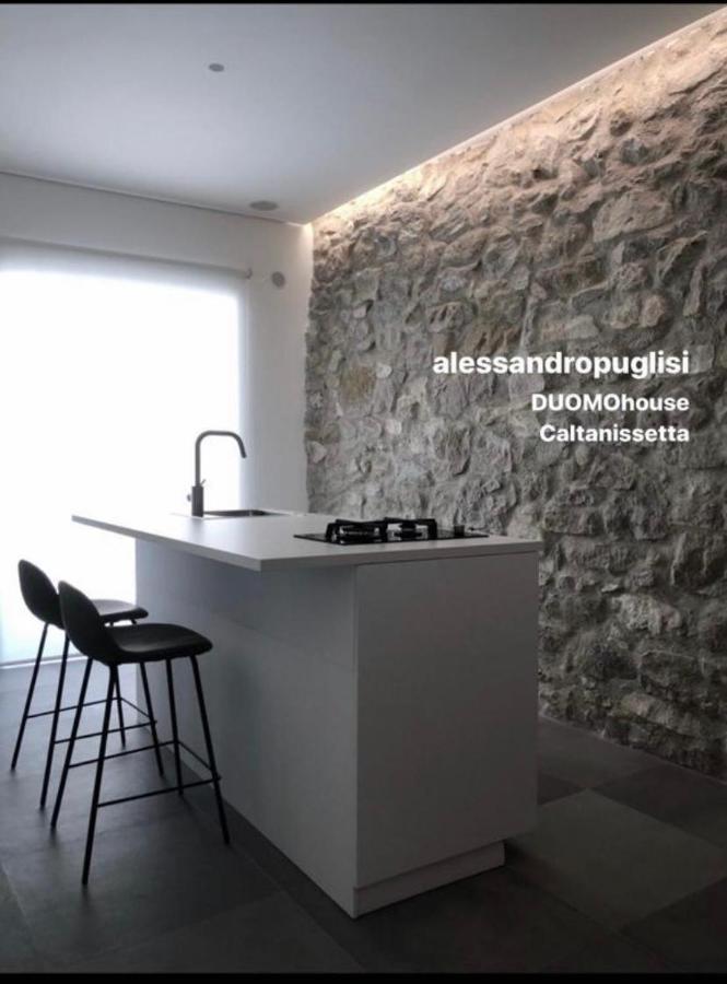 شقة Duomo House كالتانيسيتا المظهر الخارجي الصورة