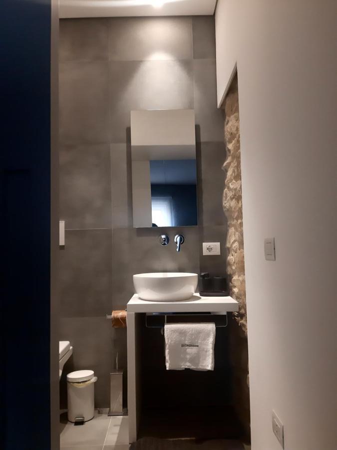 شقة Duomo House كالتانيسيتا المظهر الخارجي الصورة